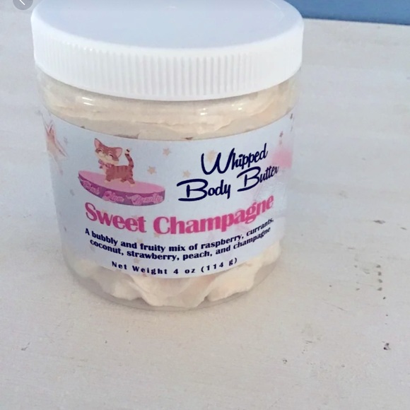 🌸 Whipped Body Butter soft body cream handmade in USA with natural ingredients - Picture 5 of 7